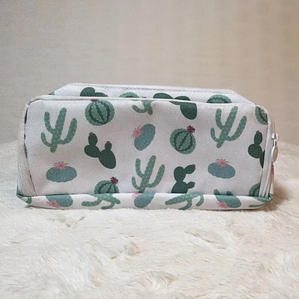ANGOOBABY Cactus Print Makeup Cosmetic Bag Travel Organizer 8” Green & White